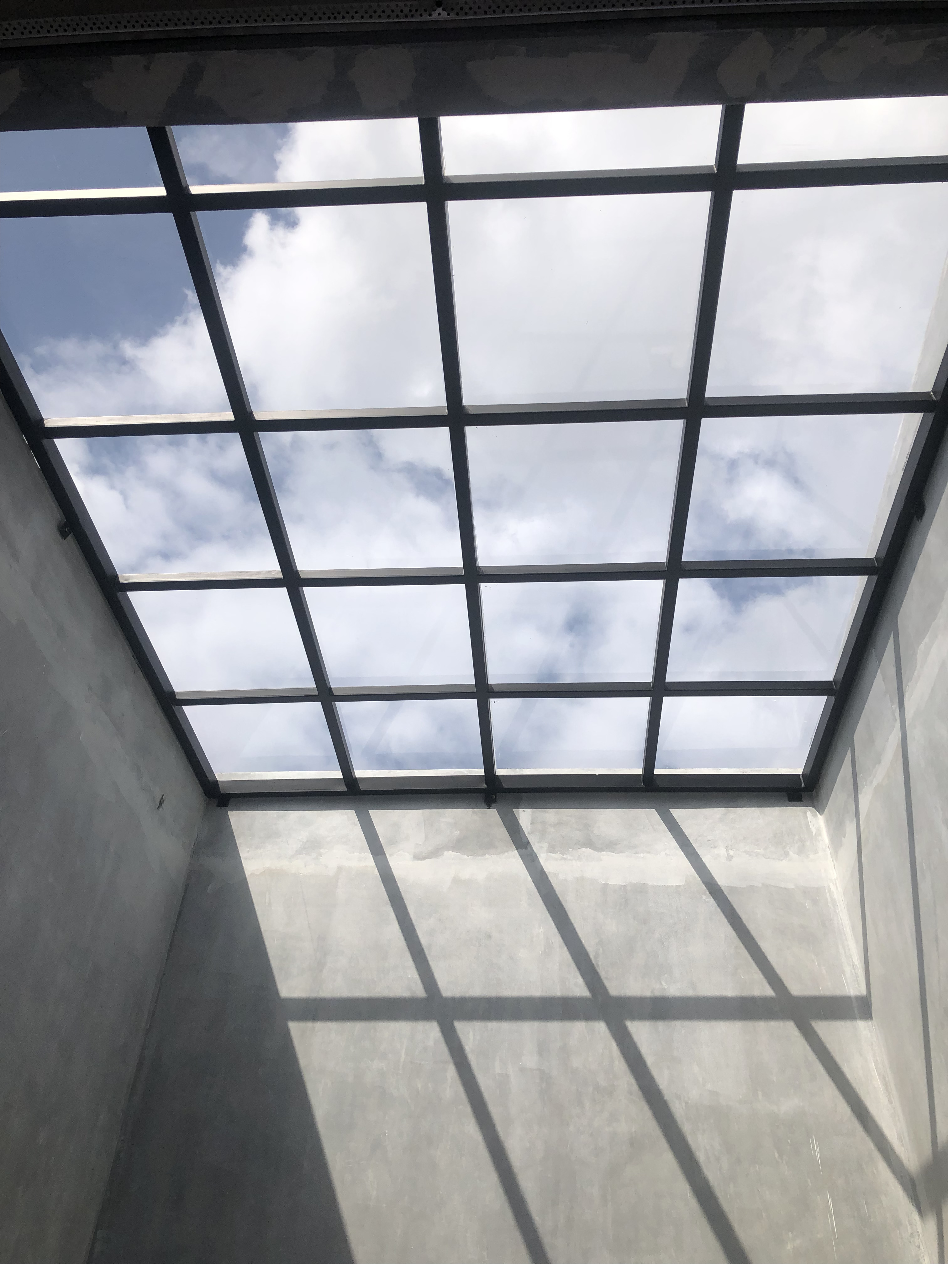 Kanopi solarflat rangka besi